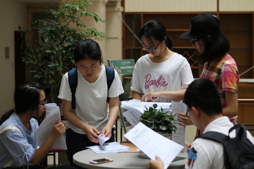 七月十日 生命与环境科学学院赴余杭社区五水共治教育宣传小分队 检查问卷