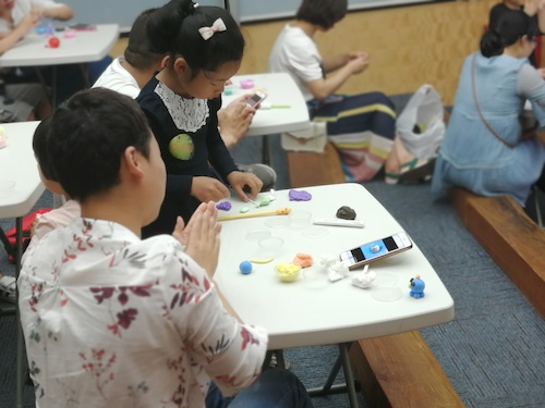 七月八日 生命与环境科学学院B.D.服务社 赴浙江自然博物馆'“小问号大知识”社会实践小分队 亲子共制作超轻粘土4