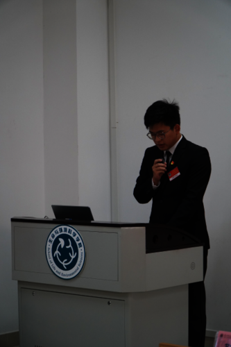 生命与环境科学学院学生联合会主席平雨琛发言